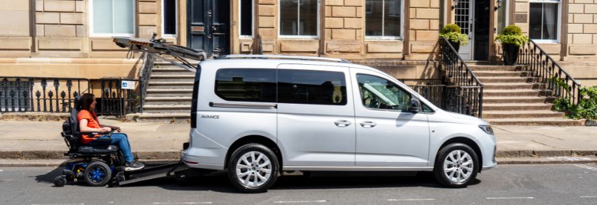 Ford Connect Avance: conduce tú mismo desde tu silla de ruedas