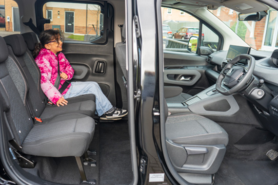 15 eHorizon interior 11