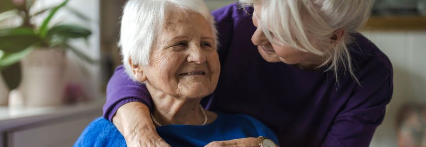 Stratégie de la France 2023-2027 : Valoriser et soutenir les aidants