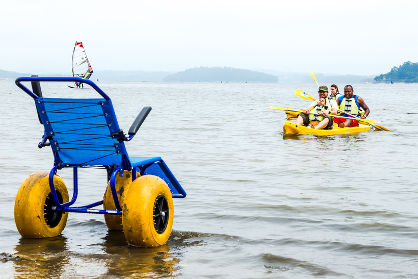 Guide complet des sports nautiques accessibles en France