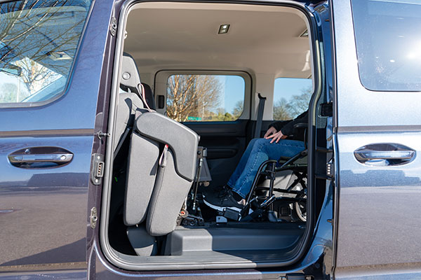 Volkswagen Caddy Vista 40
