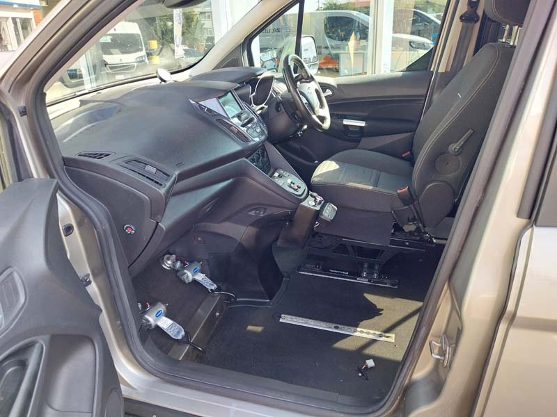 Ford Tourneo Connect BC18SPV