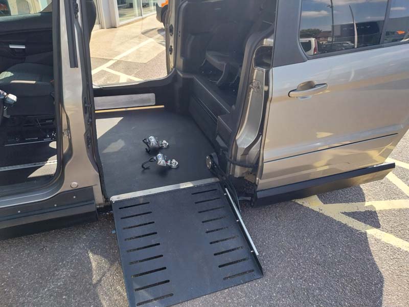 Ford Tourneo Connect BC18SPV
