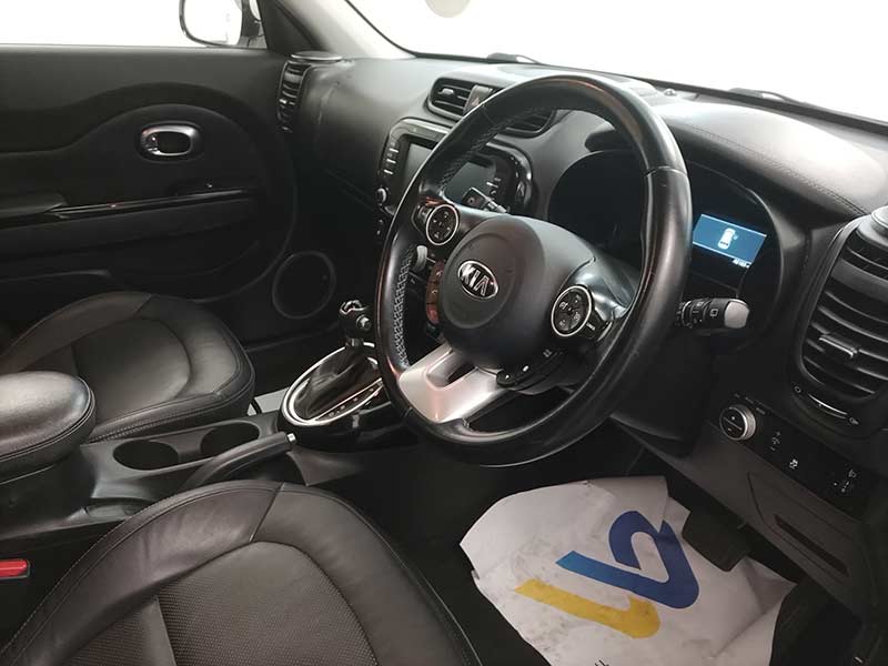 Kia Soul KR18NTV