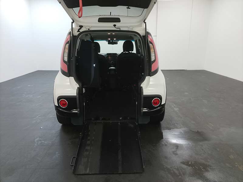 Kia Soul KR18NTV