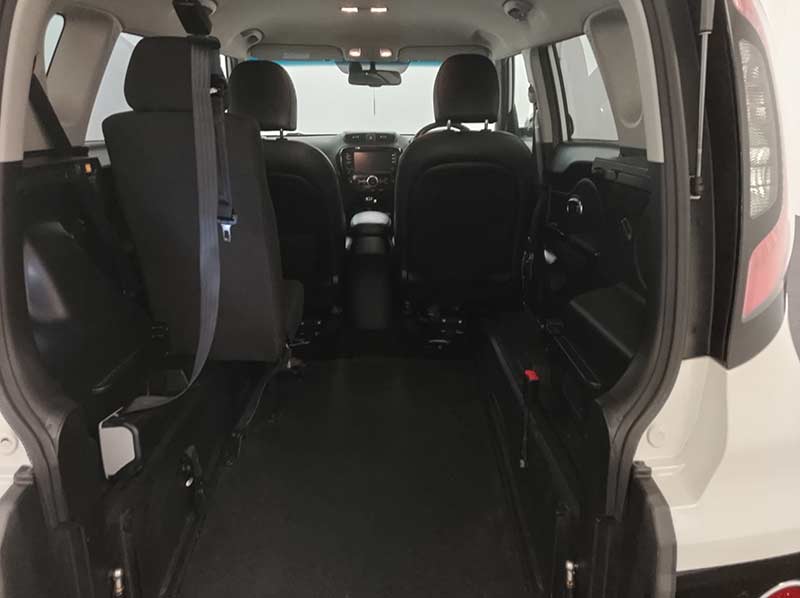 Kia Soul KR18NTV