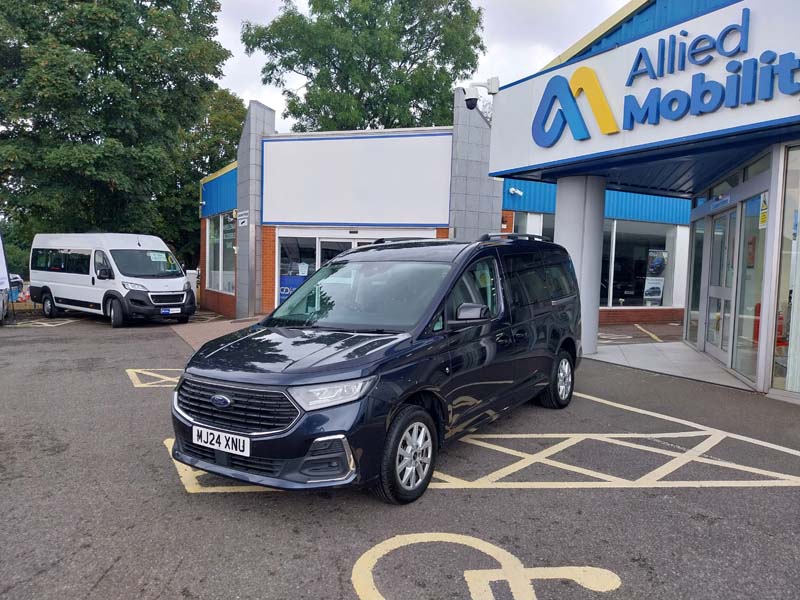 Ford Tourneo Connect MJ24XNU