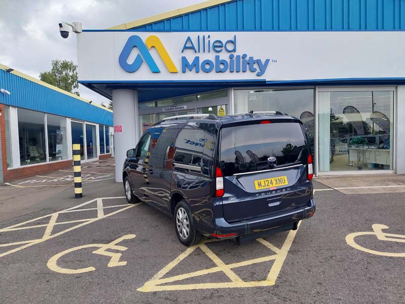 Ford Tourneo Connect MJ24XNU