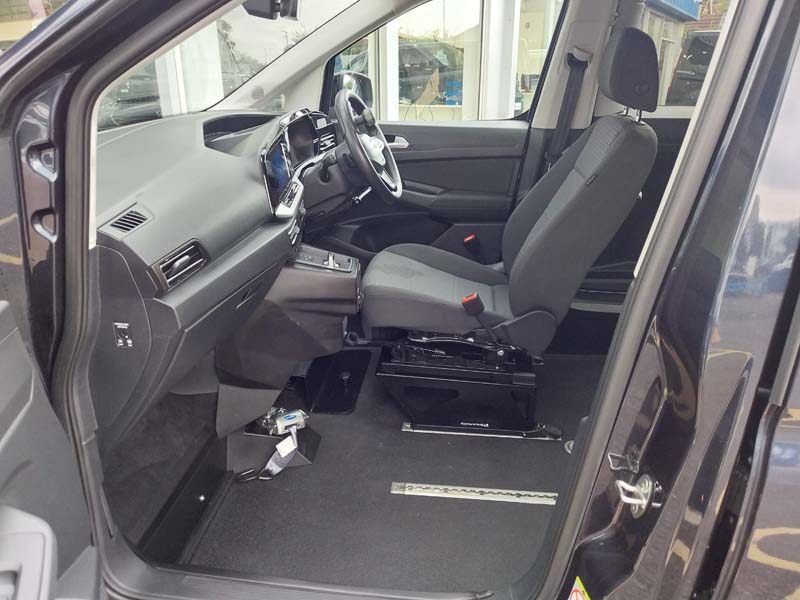 Ford Tourneo Connect MJ24XNU