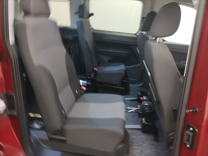 Ford Connect Grand RX74DWY