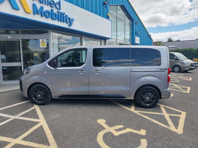 Vauxhall Venture RE