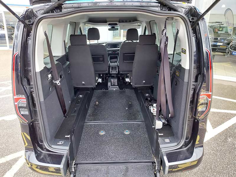 Volkswagen Vista Maxi RE SC24UVS