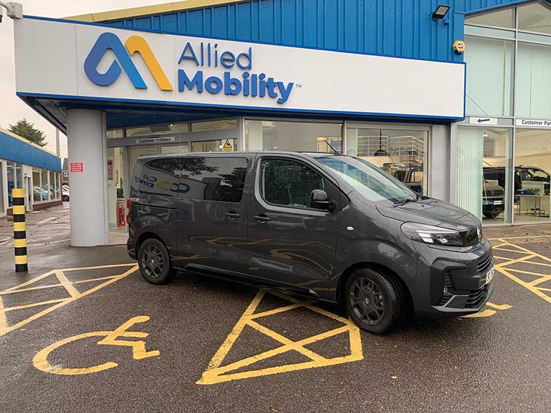 Vauxhall Venture RE SC75AZF