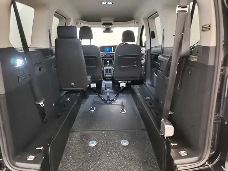 Ford Freedom Grand RE SE24FYJ