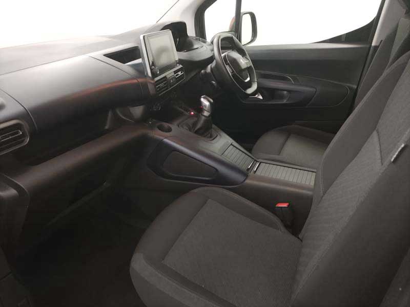 Ford Grand Freedom