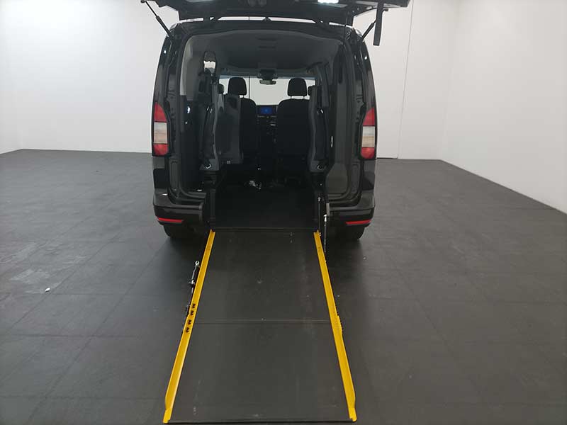Ford Connect Grand WG75TKV