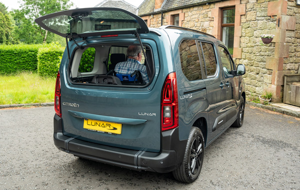 Citroen Lunar with rear window open