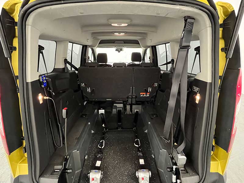 Ford Grand Freedom RS
