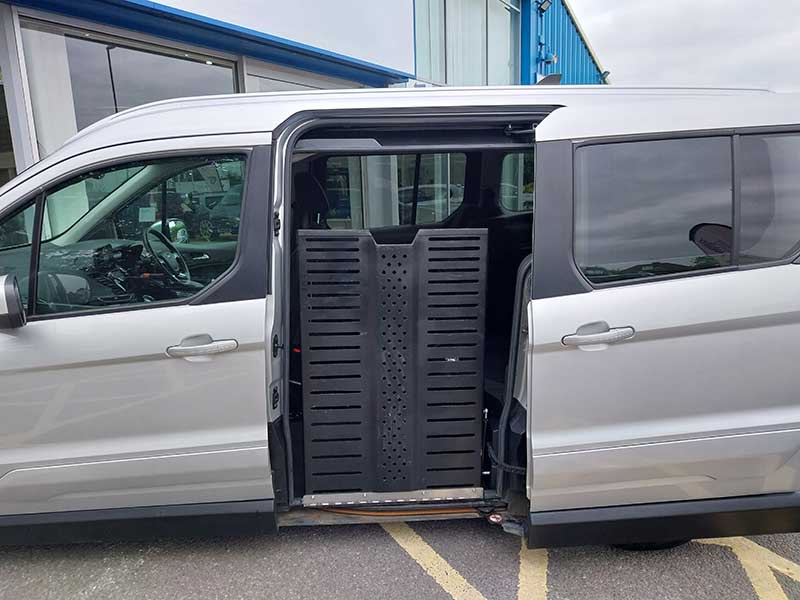 Ford Grand Connect