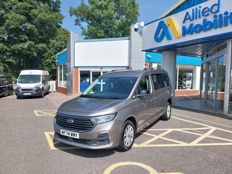 Ford Tourneo Connect RS
