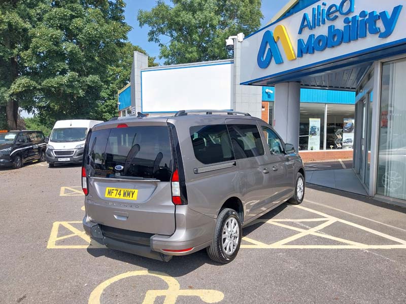 Ford Tourneo Connect RS