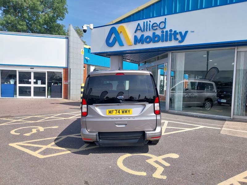 Ford Tourneo Connect RS