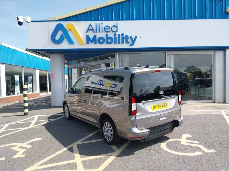 Ford Tourneo Connect RS