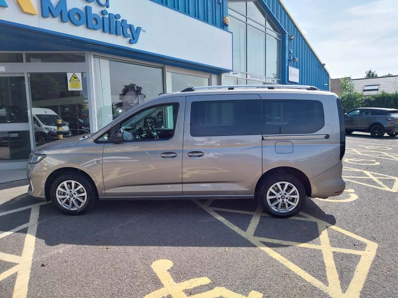 Ford Tourneo Connect RS
